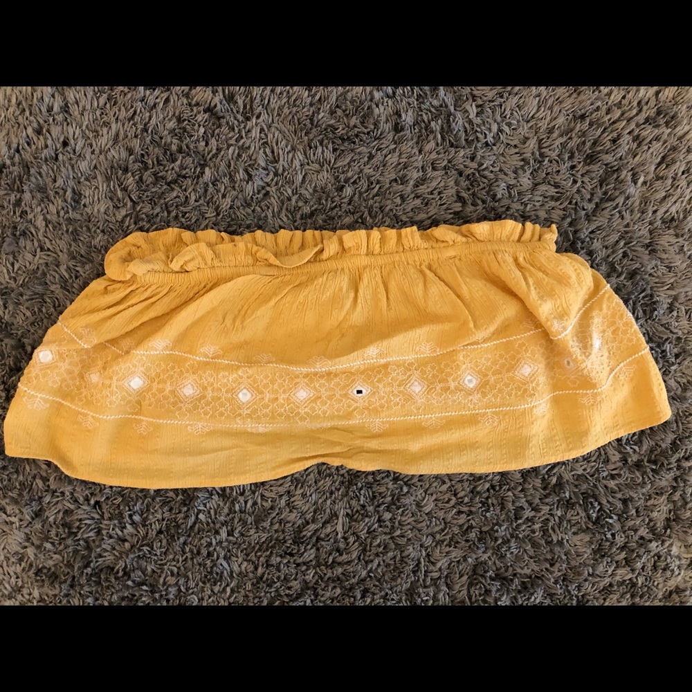 American eagle strapless crop top